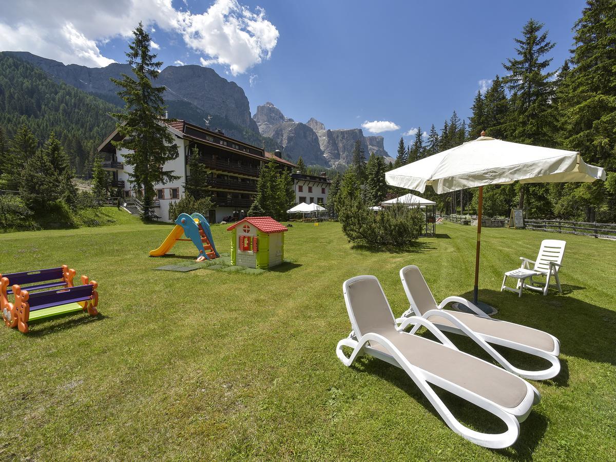 Residence Salvan Corvara In Badia Exterior foto
